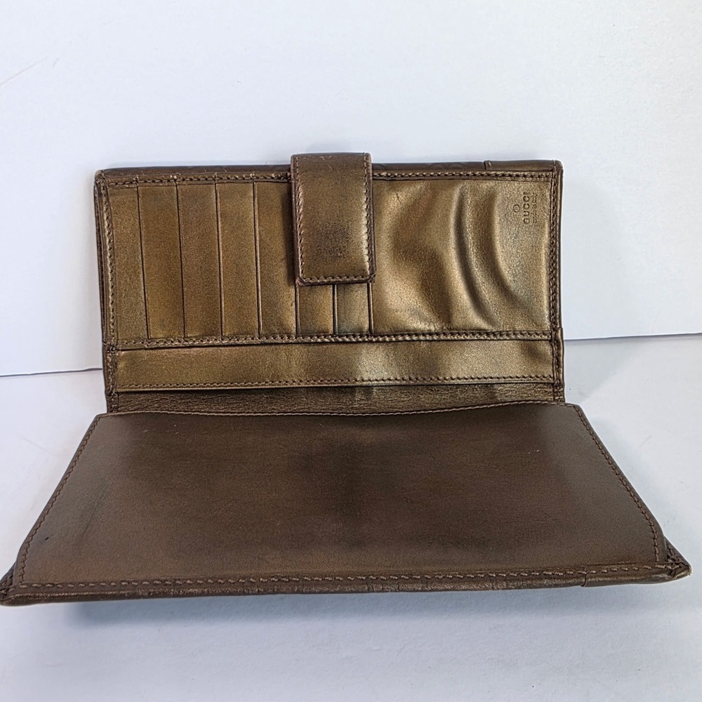 Gucci Embossed Brown Leather Wallet - Picture 5 of 9